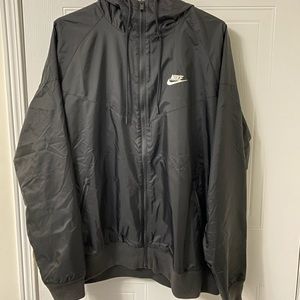 New Nike WindBreaker Mens